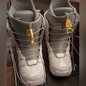 Women’s Burton Snowboard Boots
